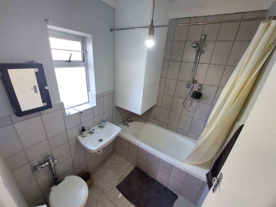 1 Bedroom Property for Sale in Camps Bay Western Cape